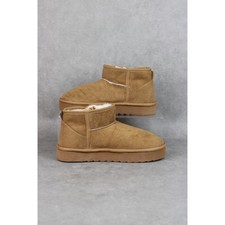 BNWOT Suedette Sherpa Lined Ankle Boots Size UK 8