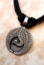 P0108 = Egyptian Peacock