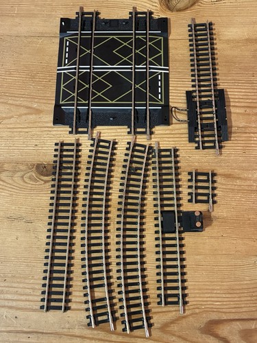 Hornby gauge slightly - oo,