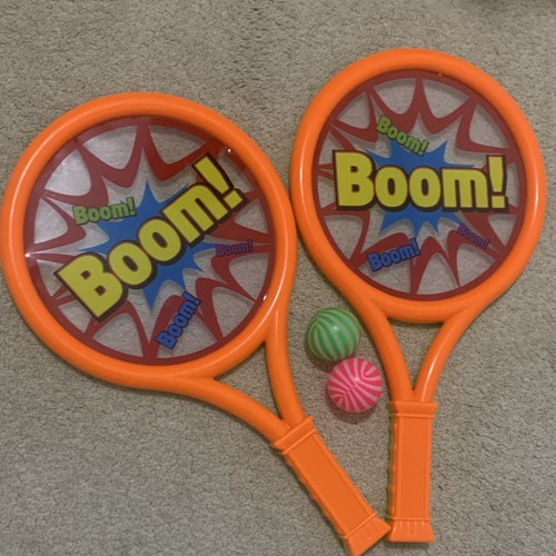 Plastic tennis paddle ball - paddle,