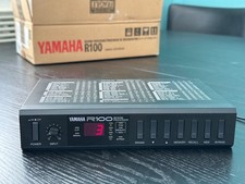 Yamaha R100 stereo reverb