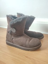 UGG Women's Bailey Button II