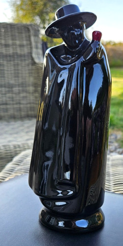 Vintage wade black decanter - wade,