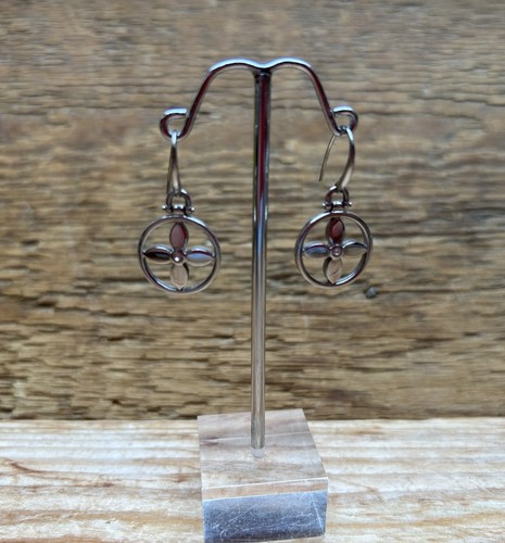 Dainty silver tone - silver,