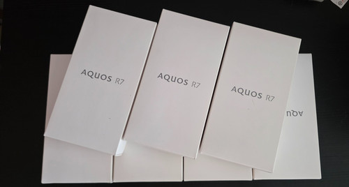 Sharp aquos lecia - aquos, r7