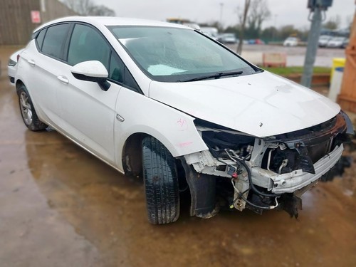 For breaking 2019 vauxhall - breaking-,