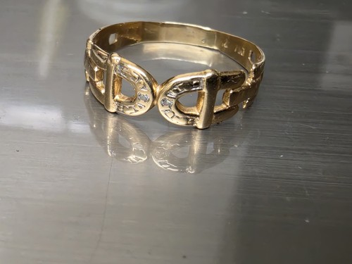 750 18ct gold ring - 18ct,