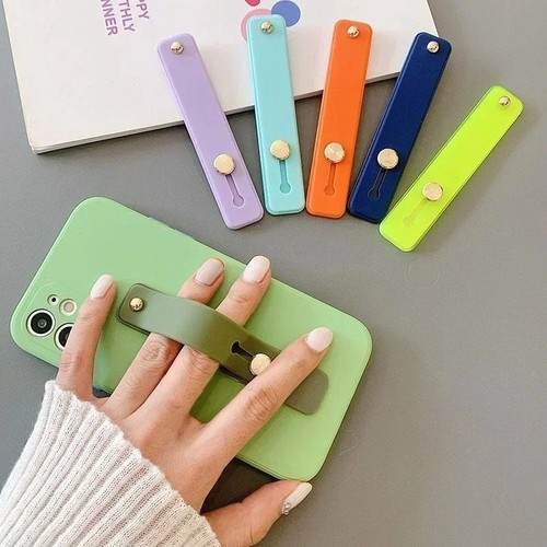 Pop out socket holder - pop-out, selfie
