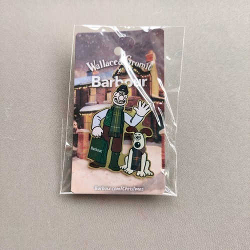 Barbour enamel lapel - barbour, pin