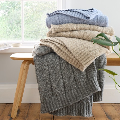 Bianca cable knit - bianca,