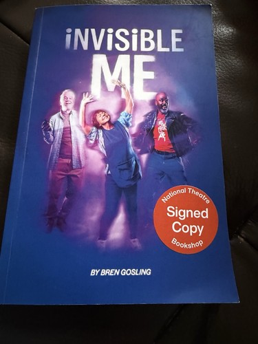 Invisible signed play - me-,