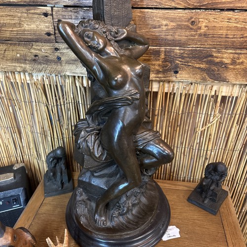 Aphrodite knidos bronze - aphrodite, of