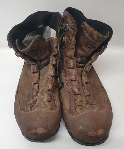 Damaged aku boots - aku, british