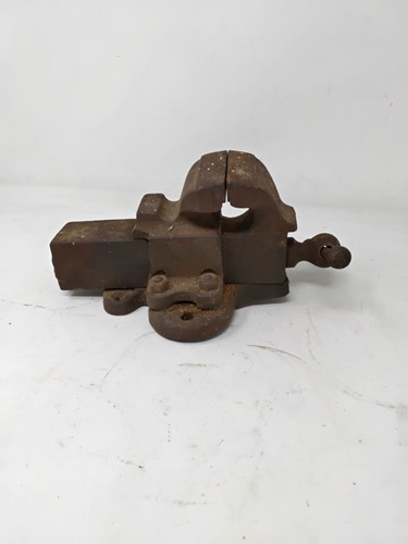 Vintage heavy duty bench vice - duty,