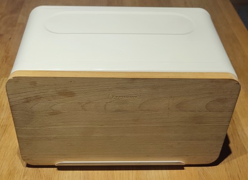 Typhoon retro bread - typhoon,