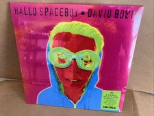 DAVID BOWIE - Hallo Spaceboy -