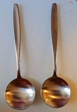 Two Elkington BOSTON satin stainless steel soup spoons 6¾in 17.8cm