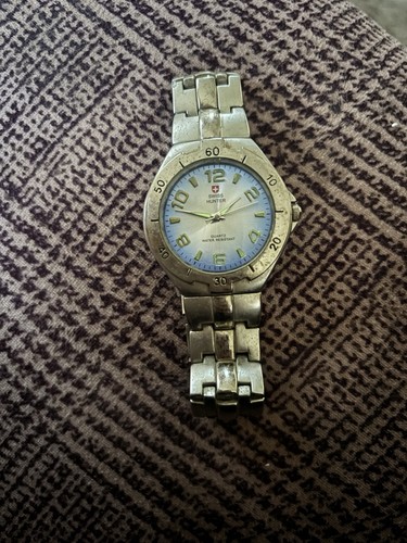 Swiss hunter quartz watch - swiss,