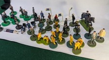 Subbuteo 30+ stadium figures