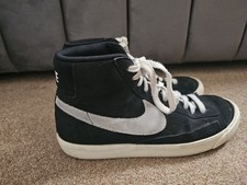 nike blazer high tops Size 7