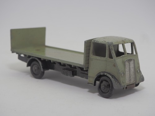 Dinky 513 guy flat - dinky, with