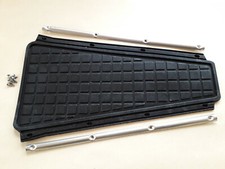 VESPA MK1 PX PE P200E BLACK FLOOR CENTRE RUBBER MAT AND TRIMS