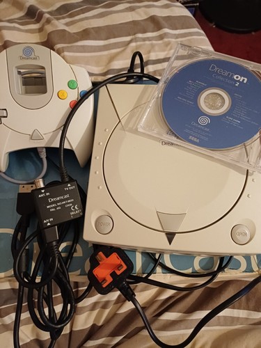 Sega dreamcast console one - sega,