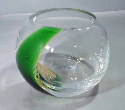 Vintage art glass round vase - art,