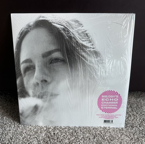 Melody echo chamber - chamber,