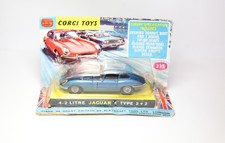 Corgi 335 Jaguar E Type 2+2 In