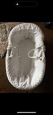 Elegant Baby Wicker Moses