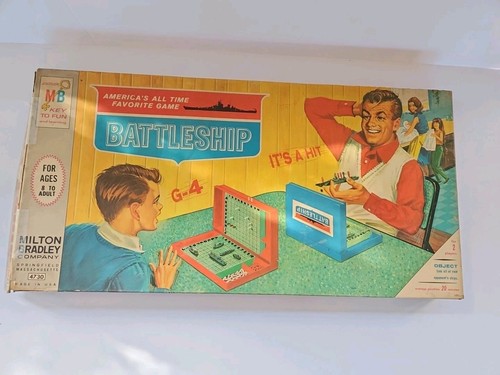 Vintage 1967 battleship board - 1967,