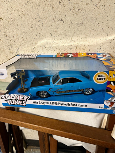 Jada toys looney tunes - looney,