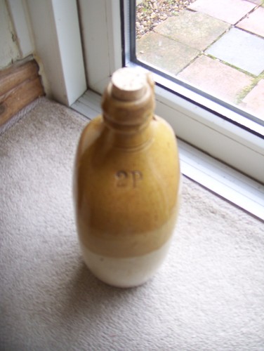Antique small pint glazed - small,