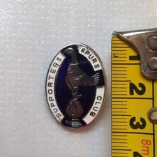 Tottenham Hotspur Vintage Spurs Supporters Club 3cm Enamel Pin Badge DAMAGED