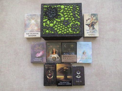 Collection oracle card - of,