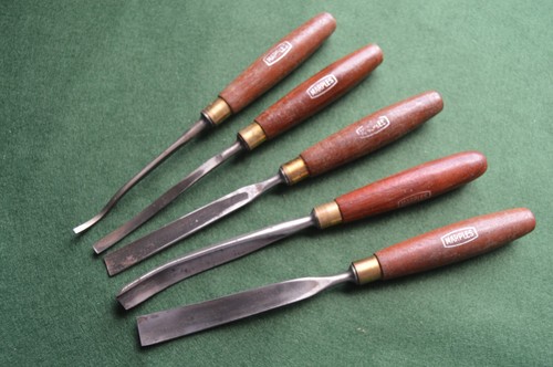 Woodcarving gouges by - 5,