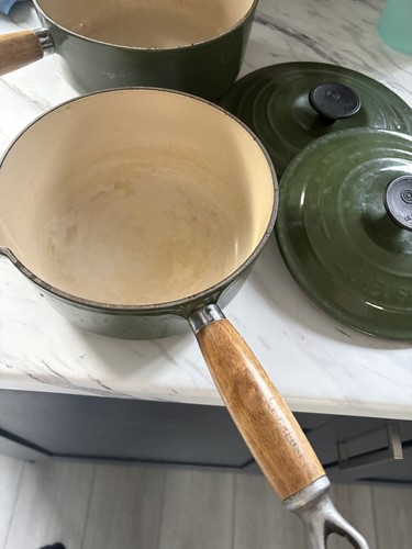 Creuset cast iron saucepans - le,