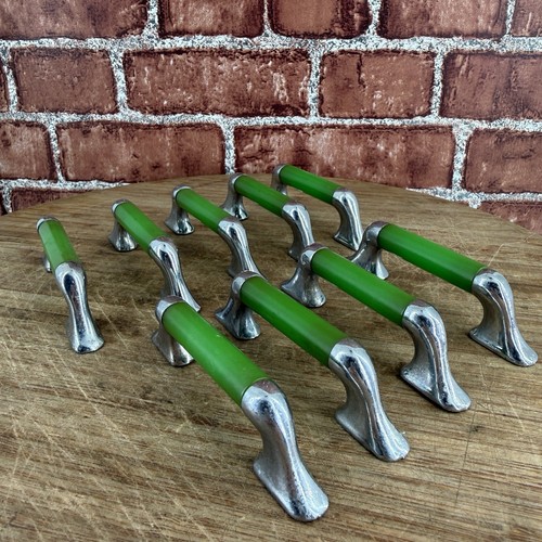 Vtg mid century green - green, bakelite