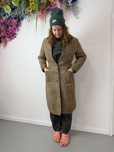 Vintage ladies sheepskin coat - vintage,