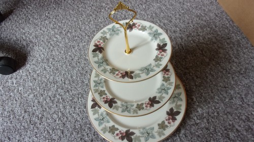 Lovely doulton camelot tier - ,