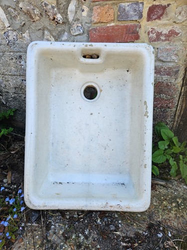 Reclaimed vintage belfast sink - reclaimed,