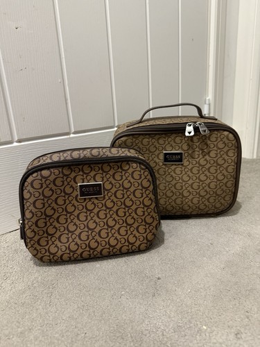 Guess toiletry set travel - guess,