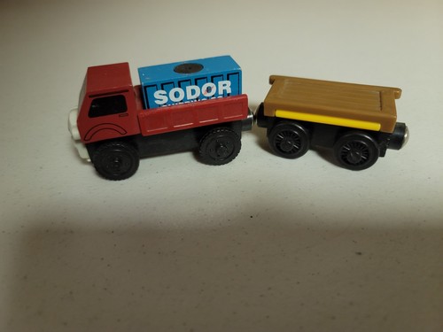 Thomas wooden railway lorry - wooden,