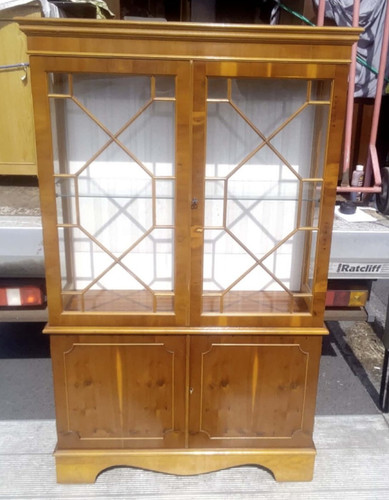 Yew wood display cabinet - , with