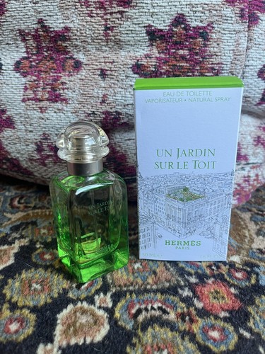 Hermès jardin sur toit - un,