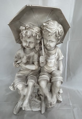 Three hands fibre clay boy - fibre,