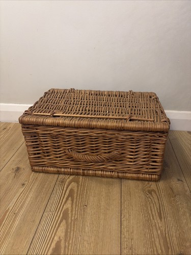 Vintage medium 41cm rattan - medium,