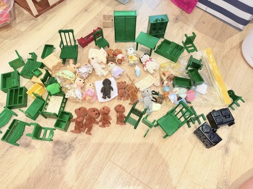 Huge vintage sylvanian - huge,
