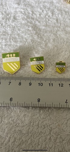 Three green and gold - green,